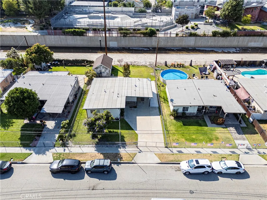 main property photo 42