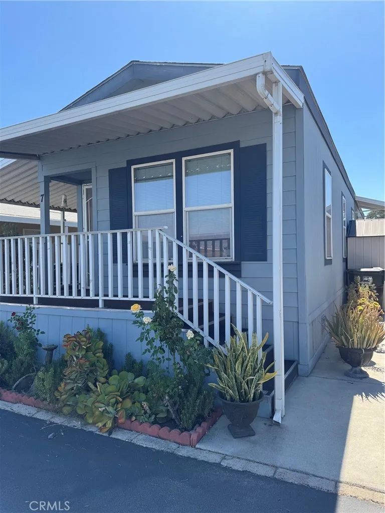 main property photo 0