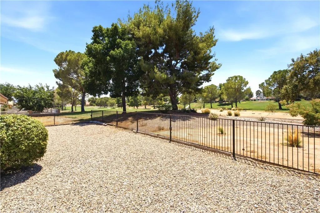 main property photo 40
