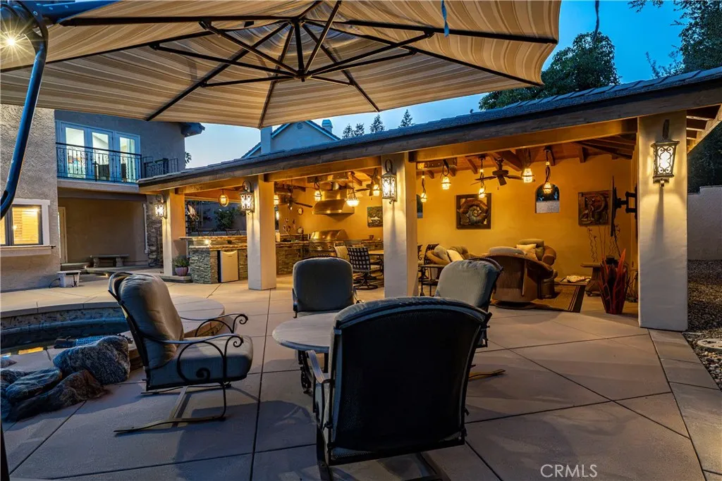 main property photo 50