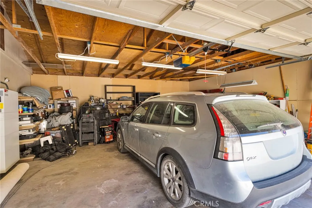 main property photo 50