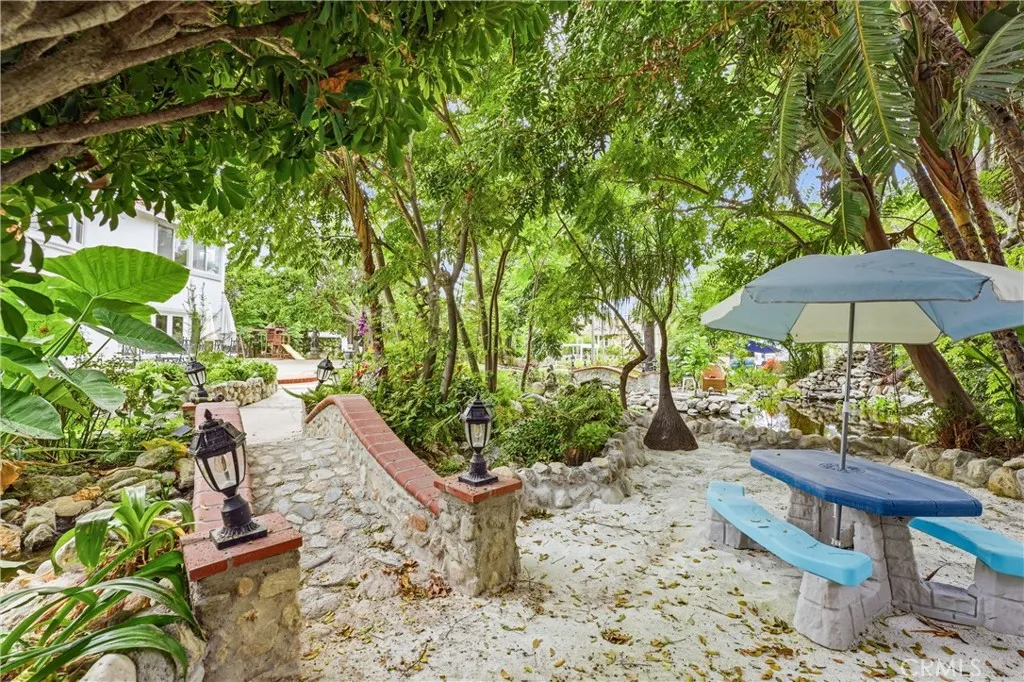 main property photo 57