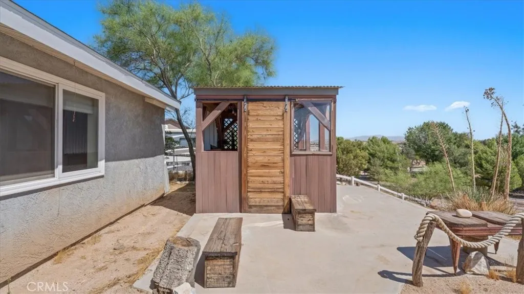main property photo 20