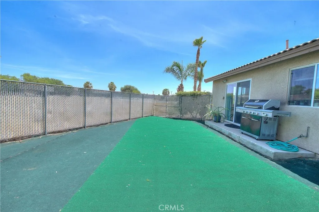 main property photo 59