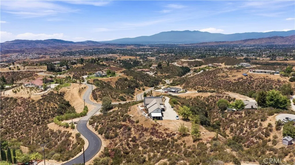 main property photo 66