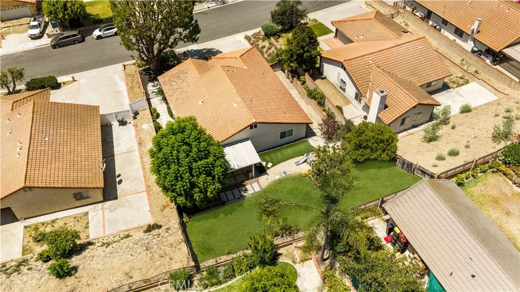 main property photo 48