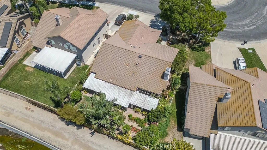 main property photo 51