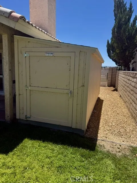 main property photo 15