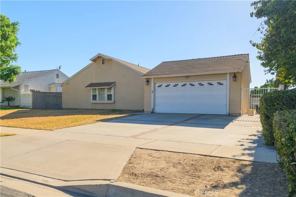 main property photo 0