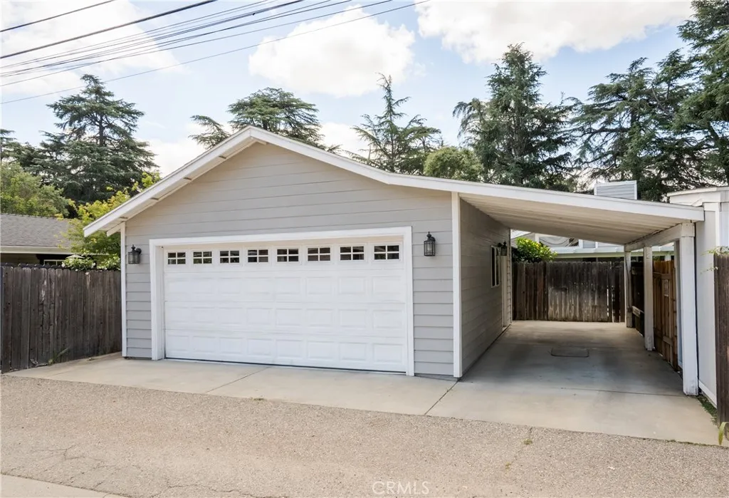 main property photo 72