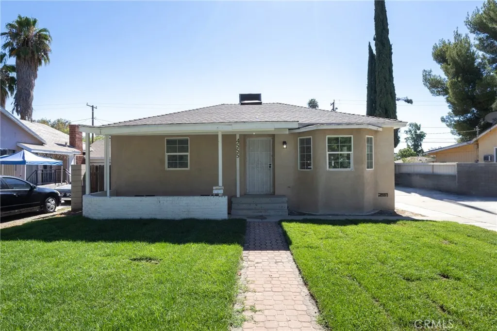 main property photo 0