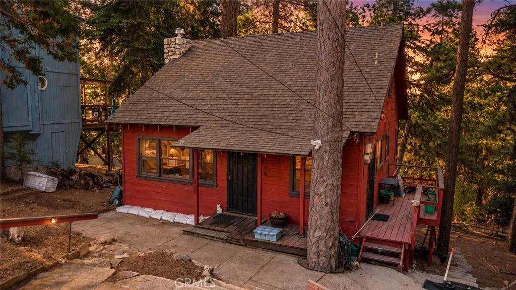 main property photo 0