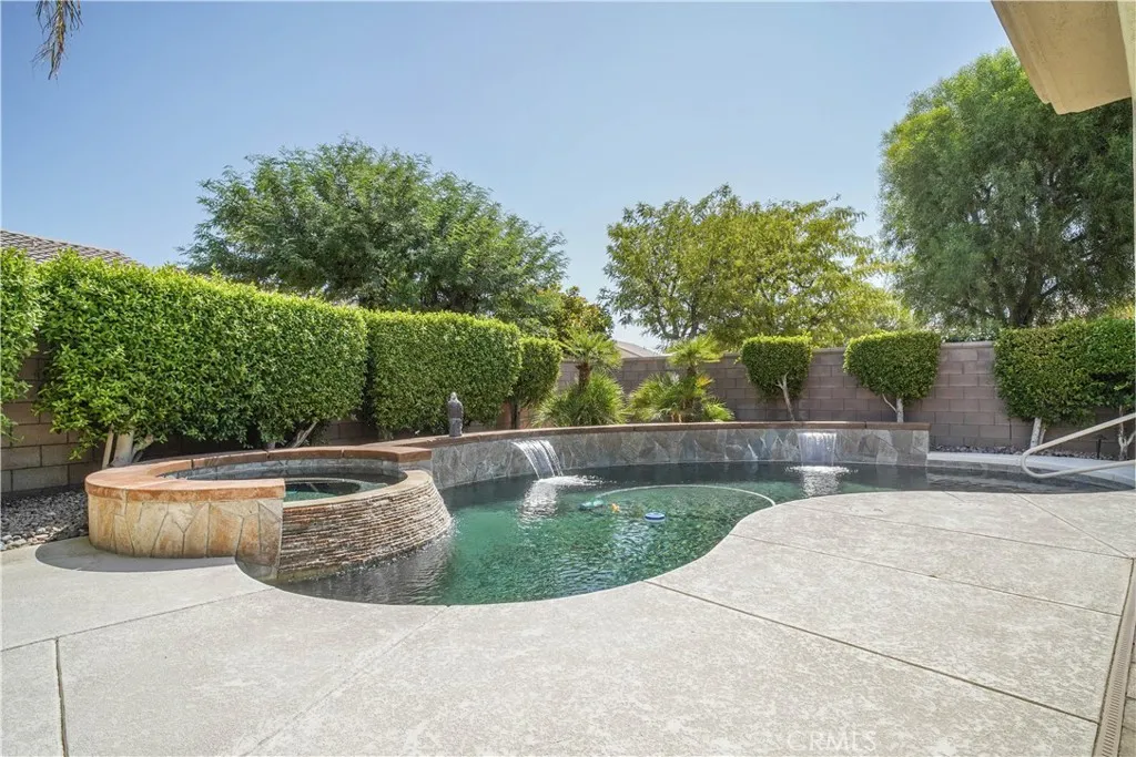 main property photo 54