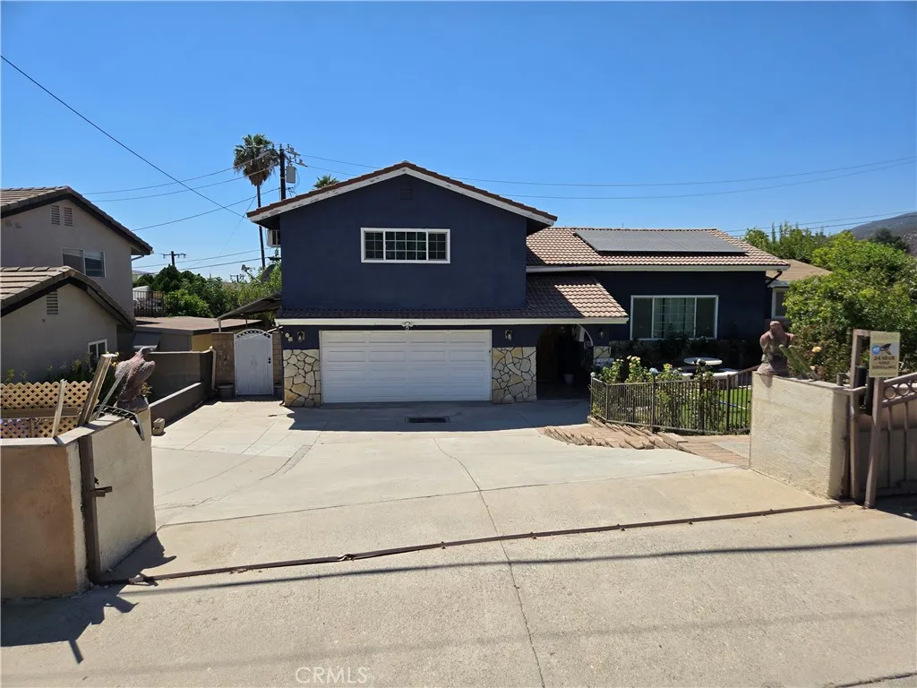 main property photo 0