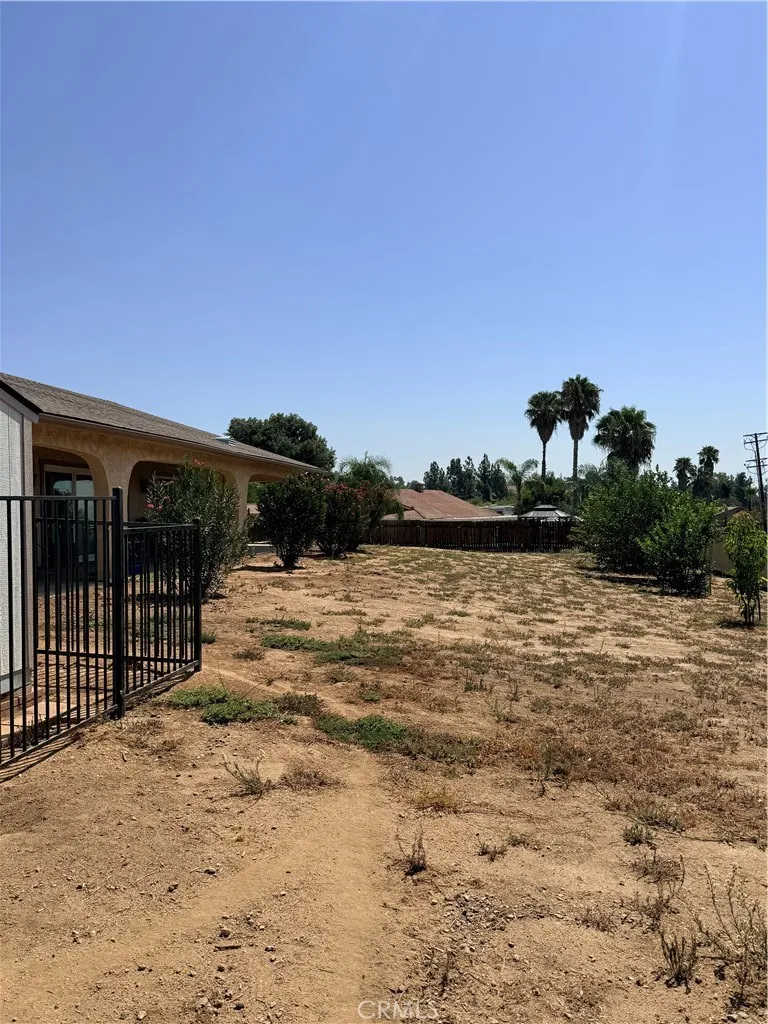 main property photo 38