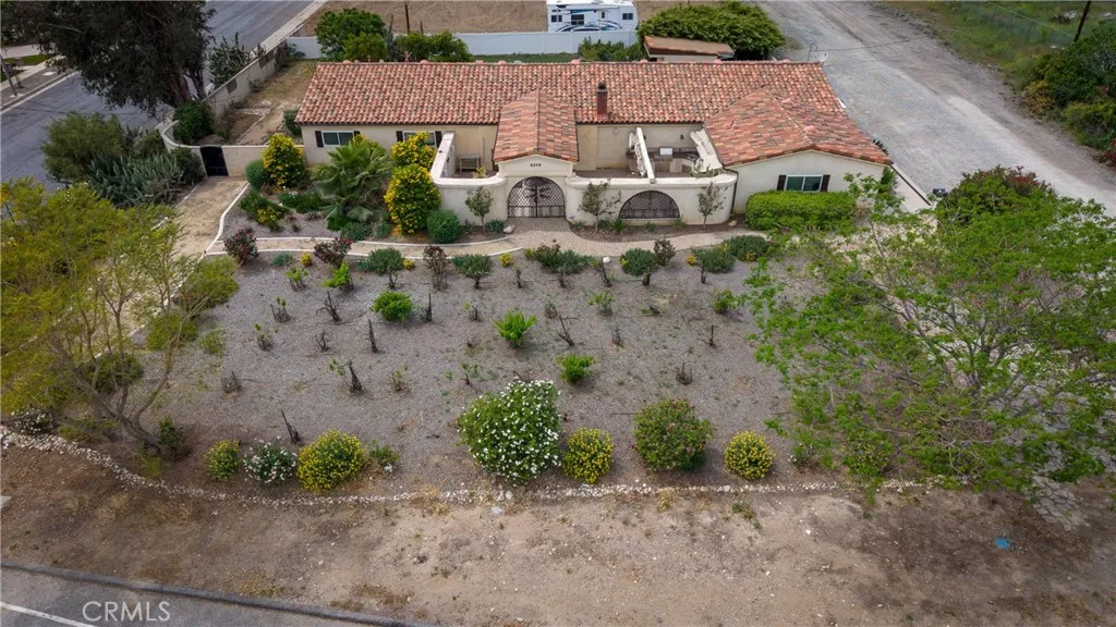 main property photo 13