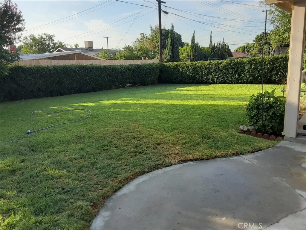 main property photo 12