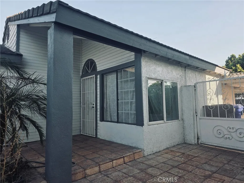 main property photo 0
