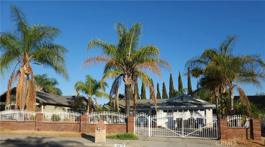 main property photo 0