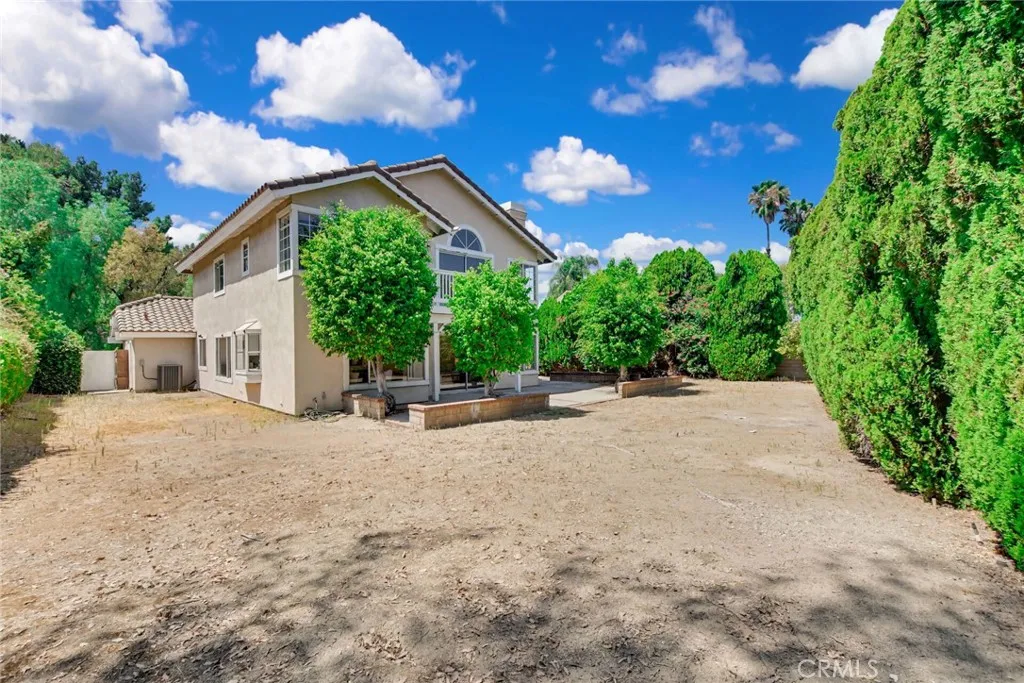 main property photo 45