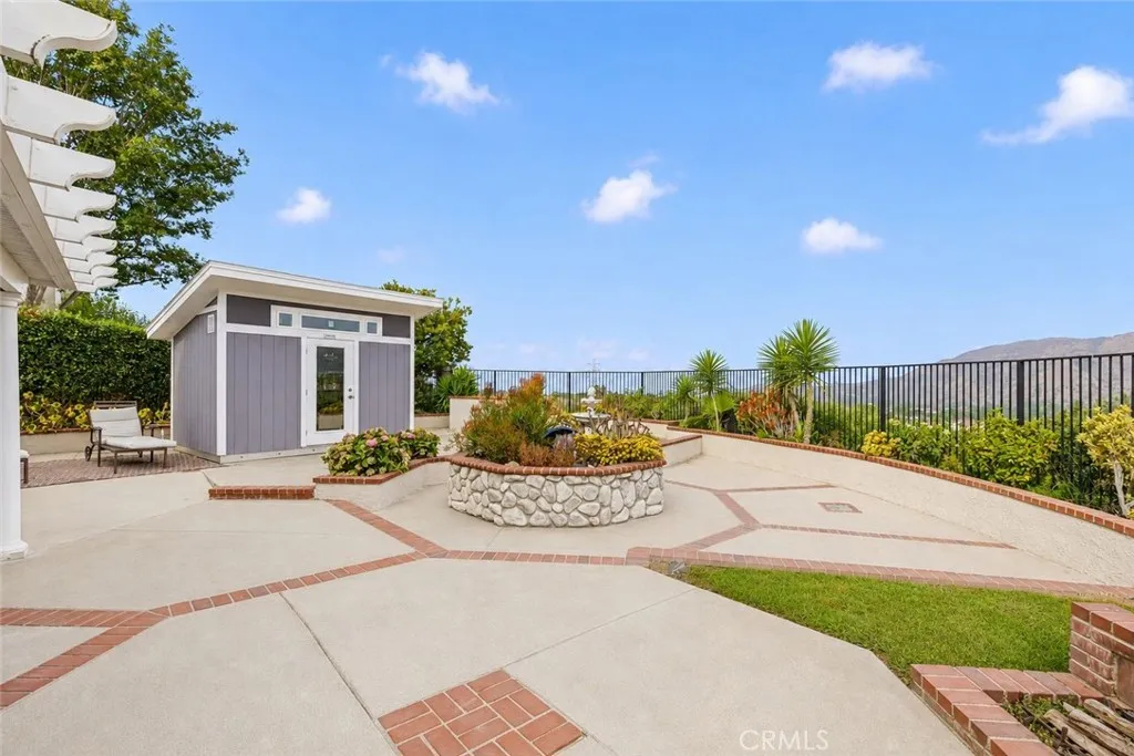 main property photo 49