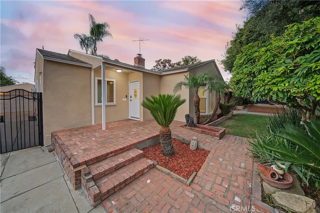 main property photo 37