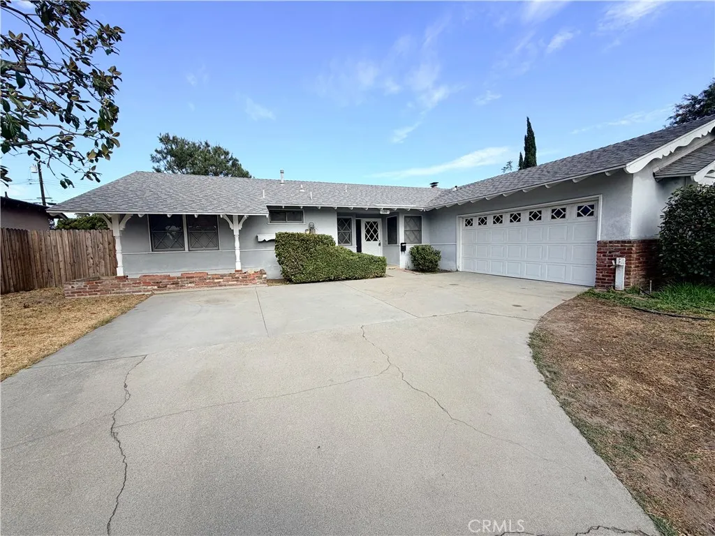 main property photo 0