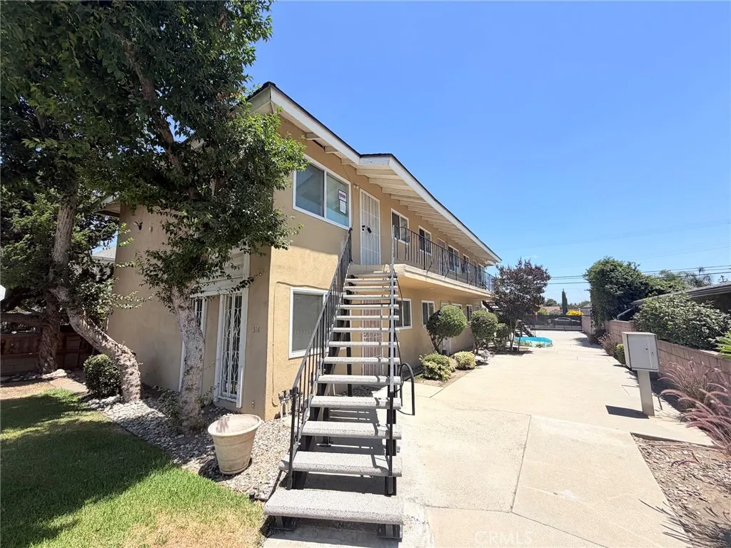 main property photo 0