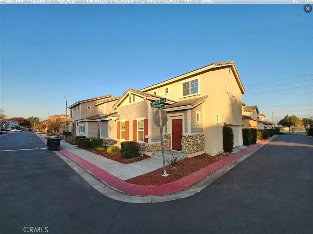 main property photo 0