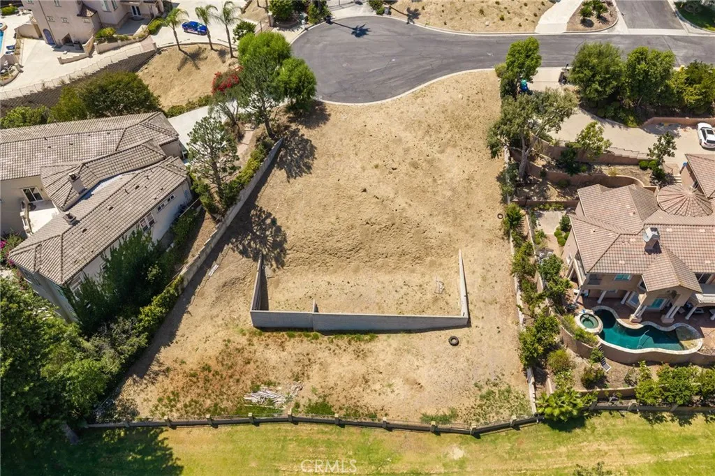 main property photo 21