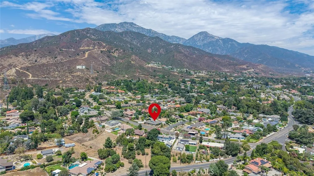 main property photo 67