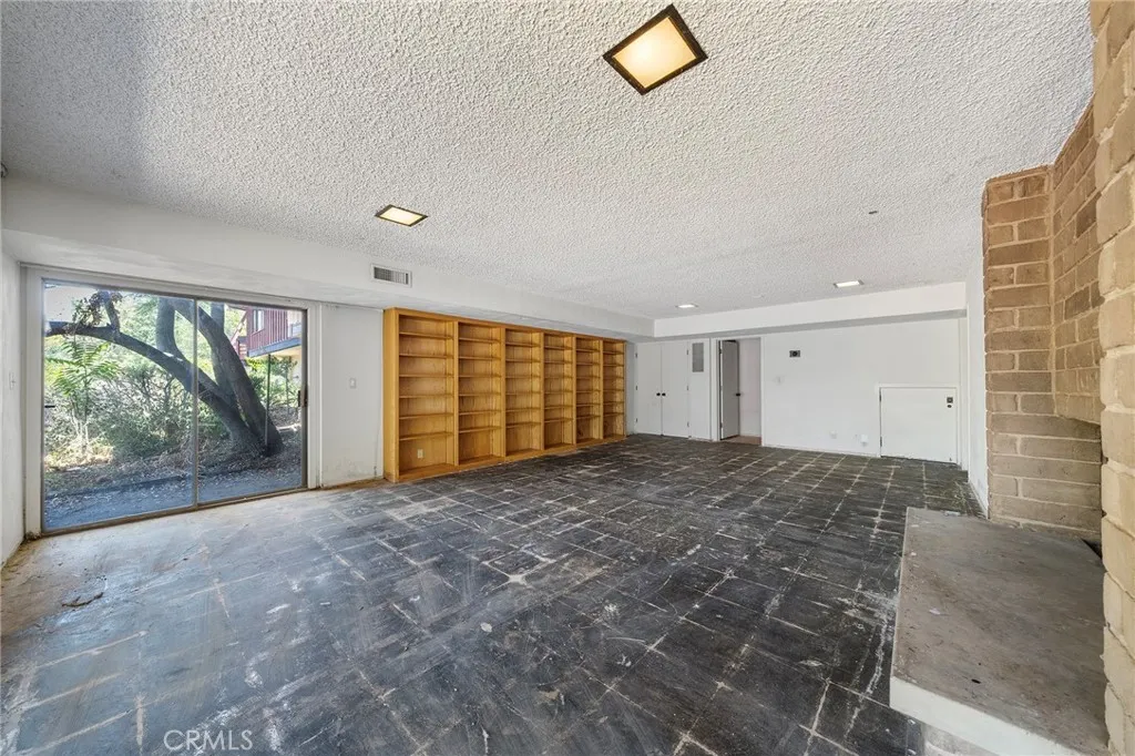 main property photo 59