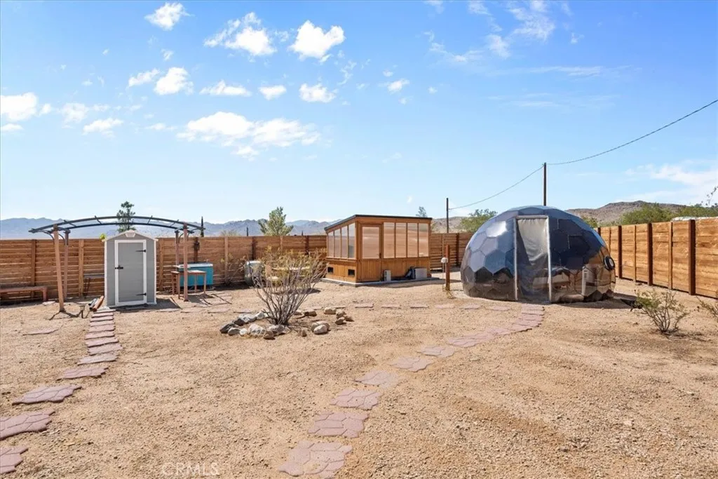 main property photo 26