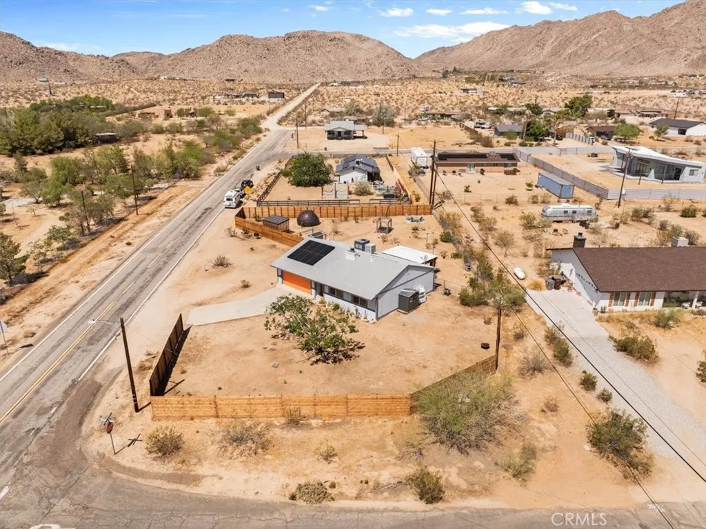 main property photo 34