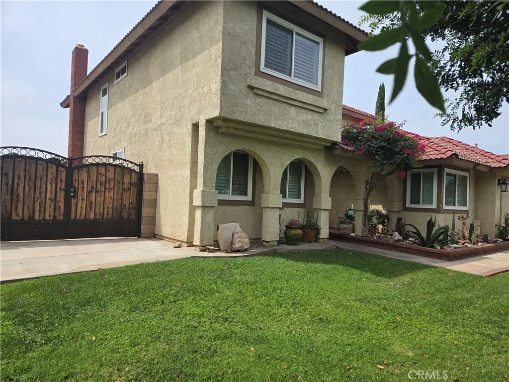 main property photo 2