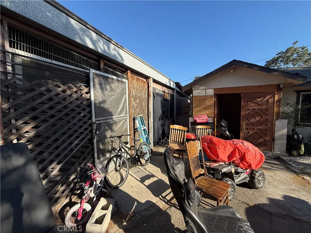 main property photo 22