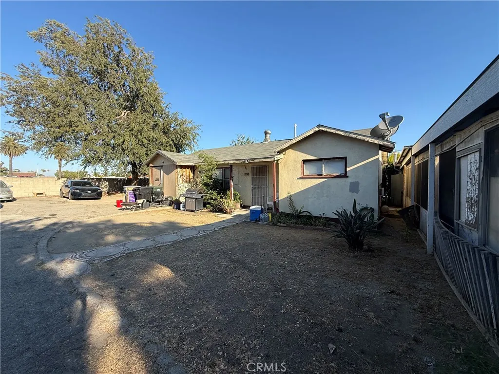 main property photo 23