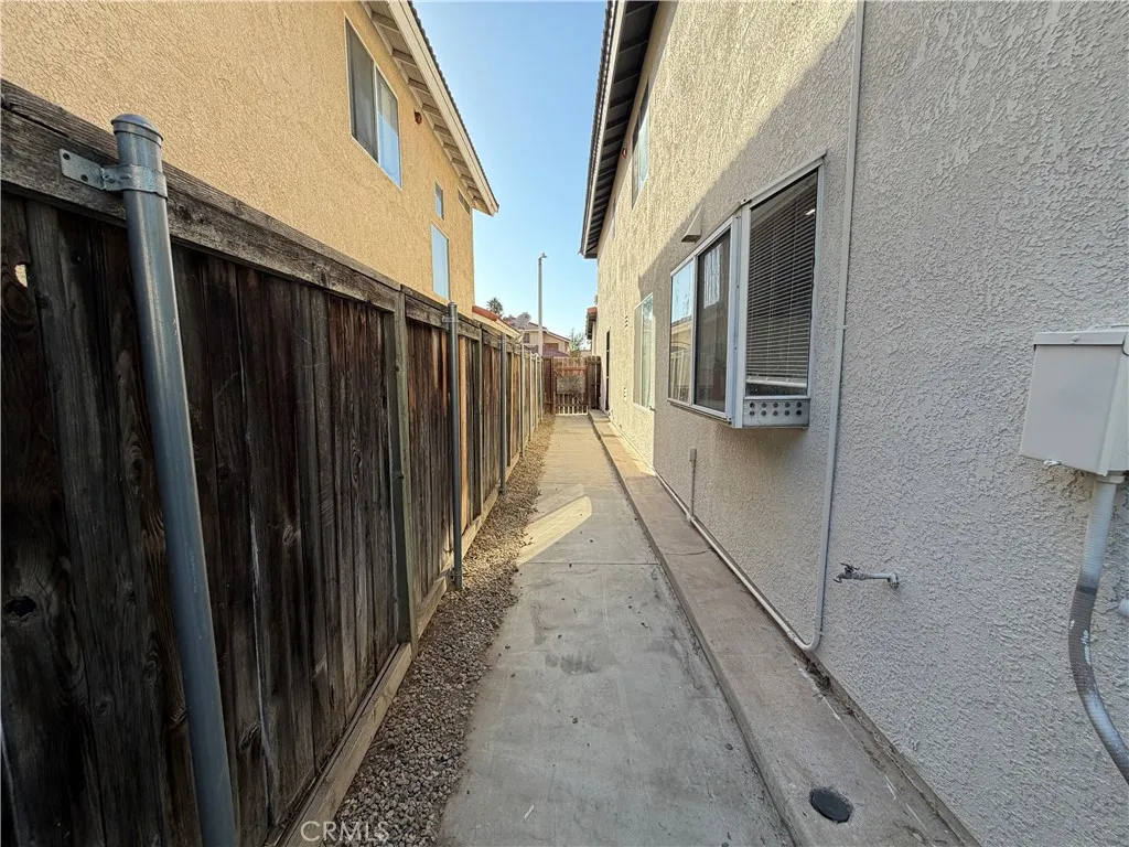 main property photo 51