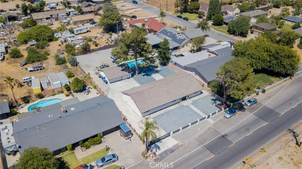 main property photo 46