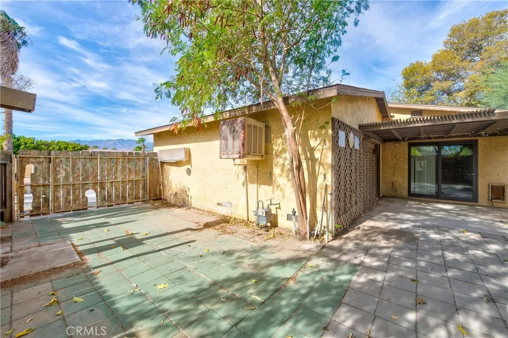 main property photo 22