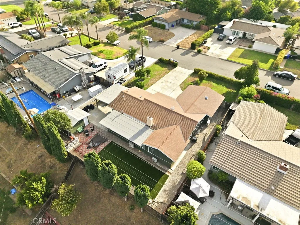 main property photo 51