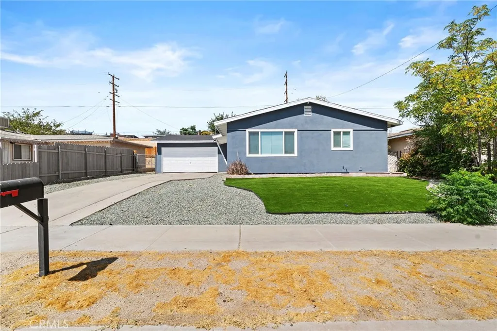main property photo 3