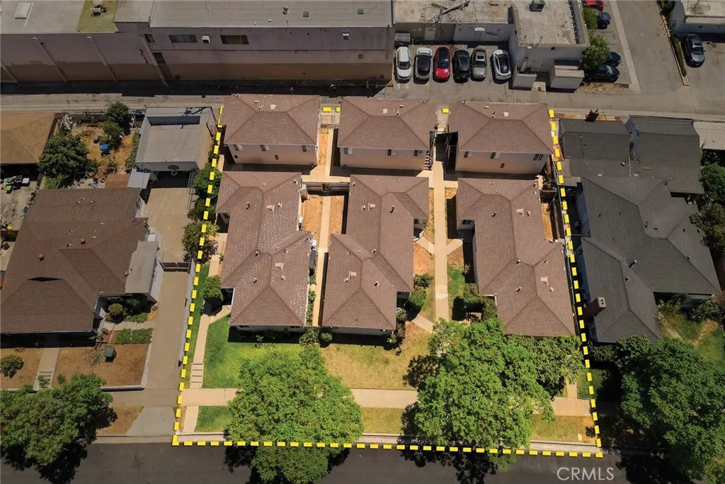 main property photo 7