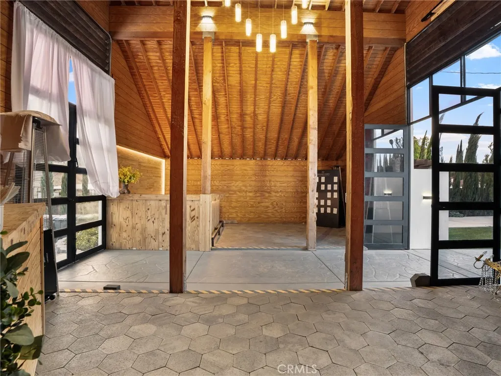 main property photo 67