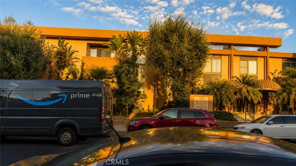 main property photo 54