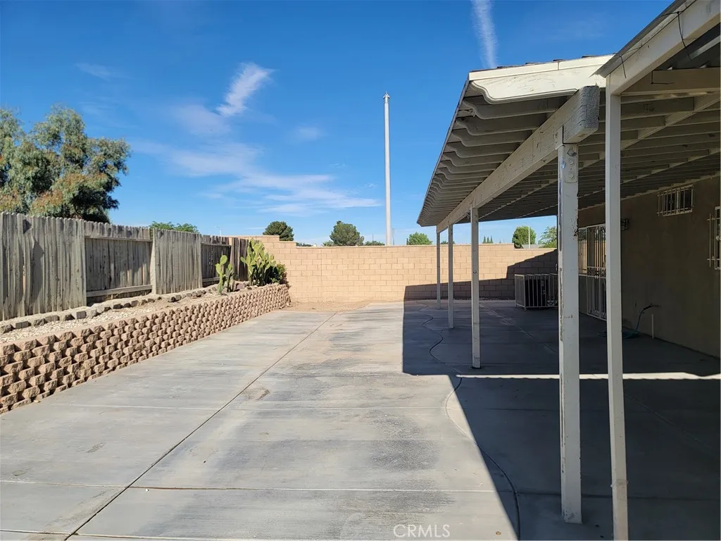 main property photo 20