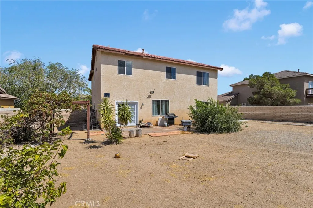 main property photo 40