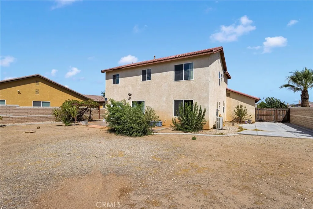 main property photo 41