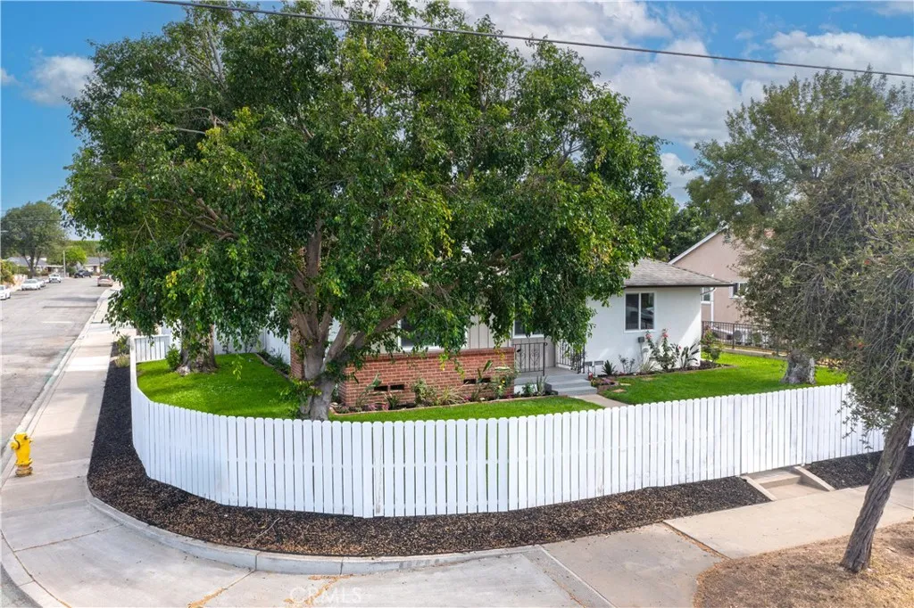 main property photo 60