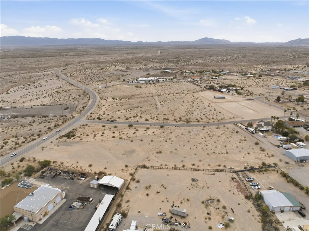main property photo 7